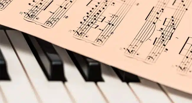 Top features you might get in an online piano class