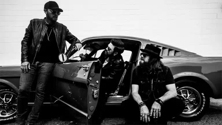 Nashvillains announce ‘Tumbling Down’ debut album