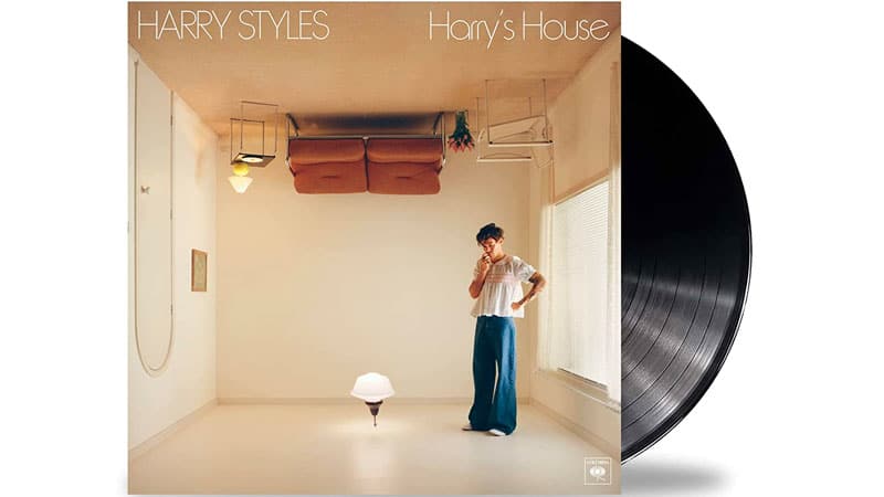 Harry Styles breaks vinyl sales record