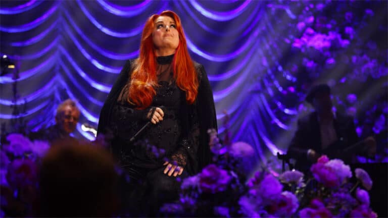 Wynonna will embark on The Judds final tour
