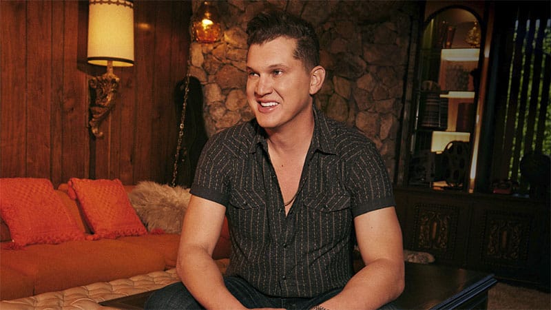 Jon Pardi earns fifth No 1 with ‘Last Night Only’