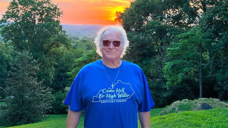 T Graham Brown, Halfway to Hazard hosting Kentucky flood telethon