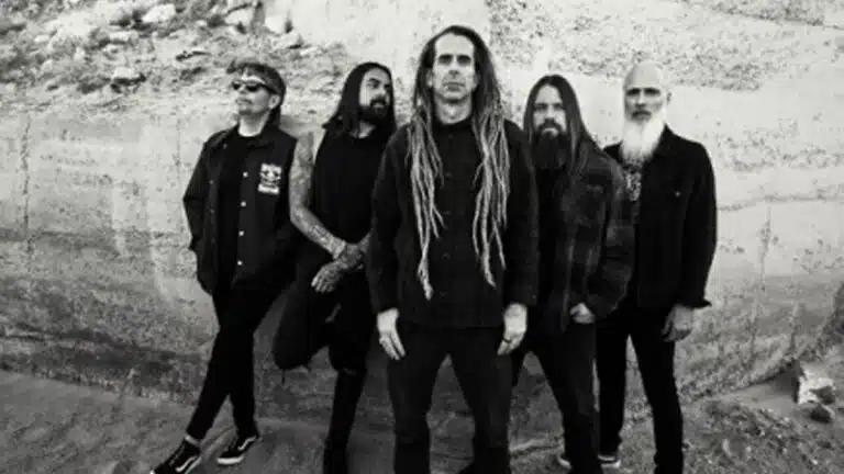 Lamb of God drops ‘Grayscale’