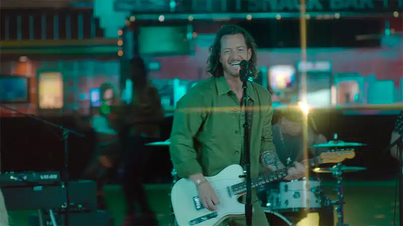 Tyler Hubbard drops ‘Baby Gets Her Lovin’ video Tyler Hubbard drops ‘Baby Gets Her Lovin’ video