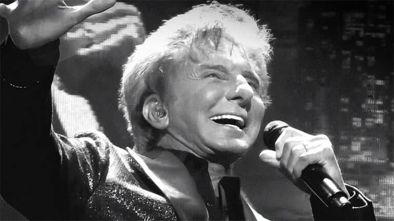 Barry Manilow announces 2023 arena tour