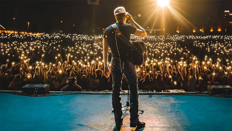 Parker McCollum announces 2023 summer tour dates