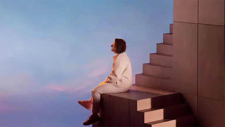 Lewis Capaldi shares ‘Pointless’ video