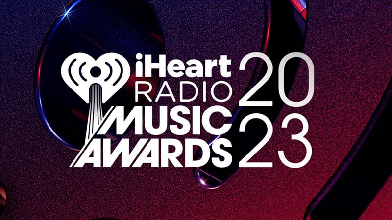 Lenny Kravitz hosting, performing at 2023 iHeartRadio Music Awards