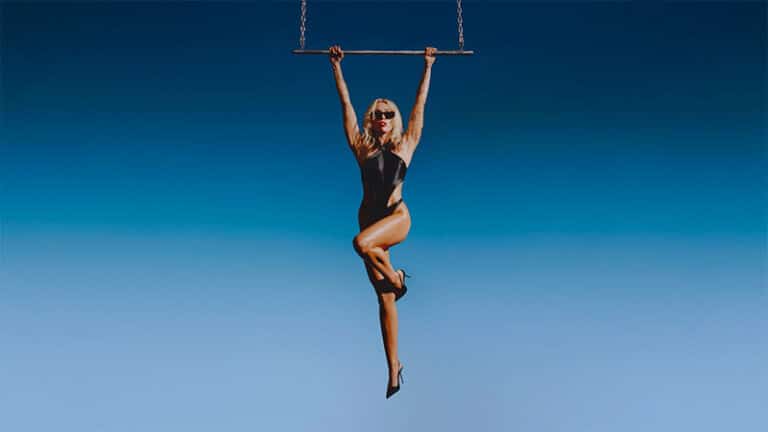Miley Cyrus unveils ‘Endless Summer Vacation’ track listing