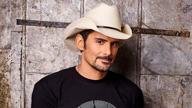 Brad Paisley announces stand up comedy charity show