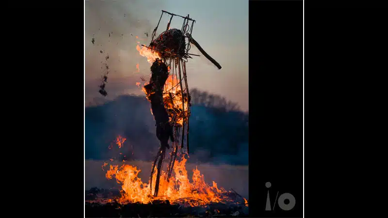 Peter Gabriel releases ‘The Court’ Dark-Side Mix