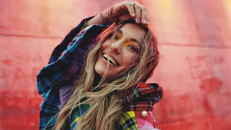Lauren Daigle announces self-titled album, debuts ‘Thank God I Do’
