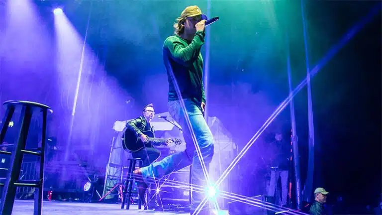 Morgan Wallen celebrates triple album with special hometown show