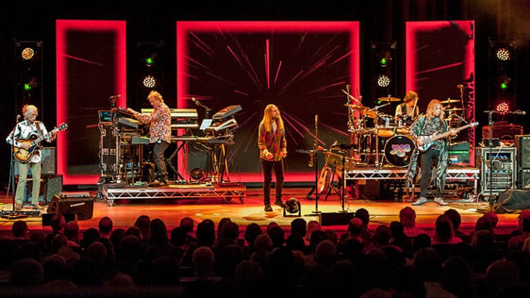 Yes postpones 2023 Relayer Tour