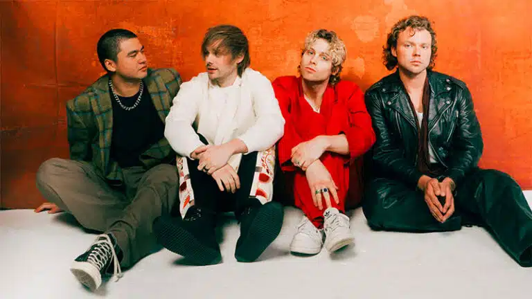 5 Seconds of Summer announces live album, 2023 world tour