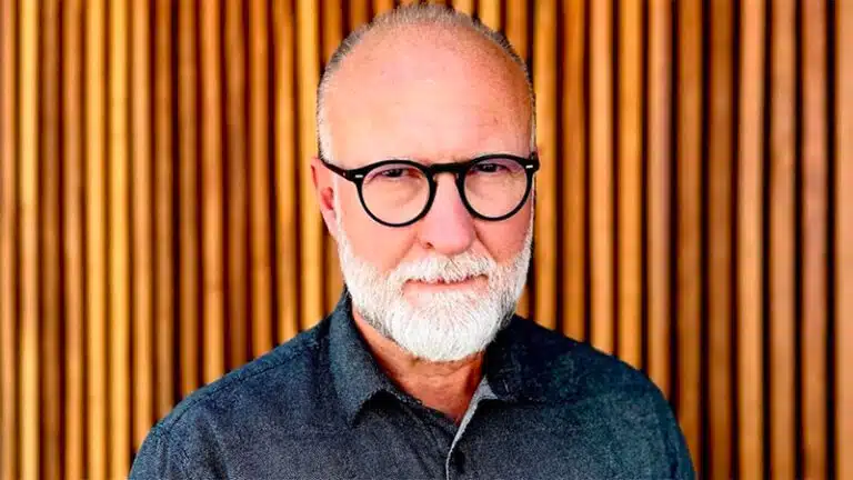 Bob Mould announces fall UK, European tour dates