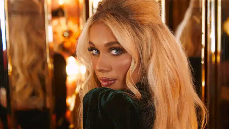 Megan Moroney faces ‘The Girl in the Mirror’