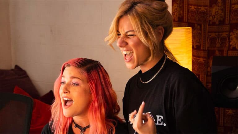 Cassadee Pope shares ‘People That I Love Leave’ with Jax