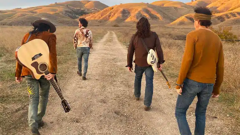 Extreme reveals ‘Other Side of the Rainbow’
