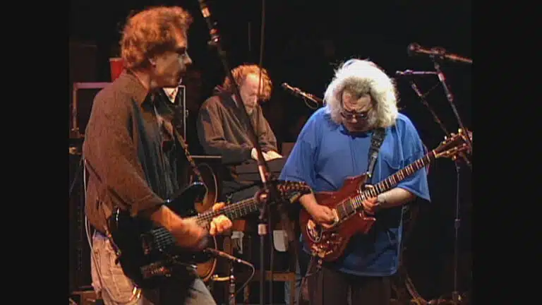 Grateful Dead presets first-ever Soldier Field concert at 2023 Meet-Up at the Movies