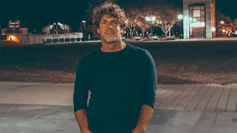 Billy Currington releases ‘City Don’t’