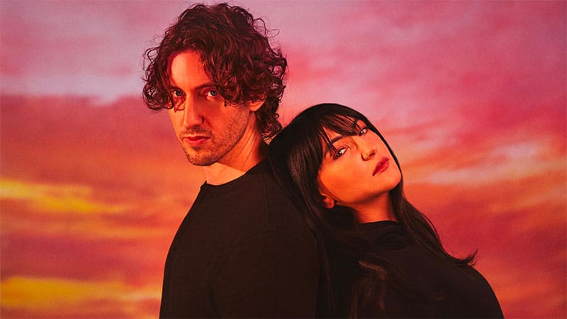 Dean Lewis, Julia Michaels share ‘In a Perfect World’