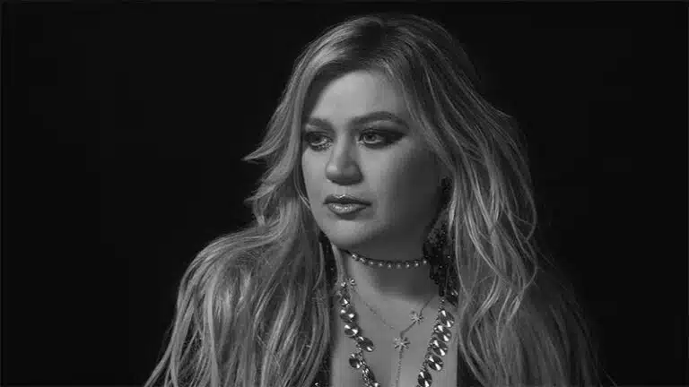 Kelly Clarkson teams with Steve Martin for ‘I Hate Love’
