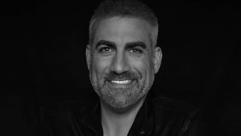 Taylor Hicks releases ‘Teach Me to Dance’