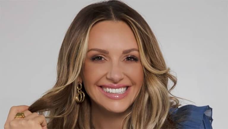 Carly Pearce singing National Anthem at Big Machine Music City Grand Prix