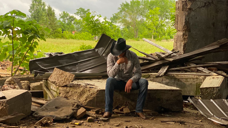 Trace Adkins releases ‘Somewhere in America’ video
