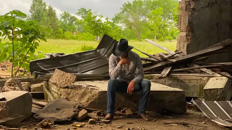 Trace Adkins releases ‘Somewhere in America’ video