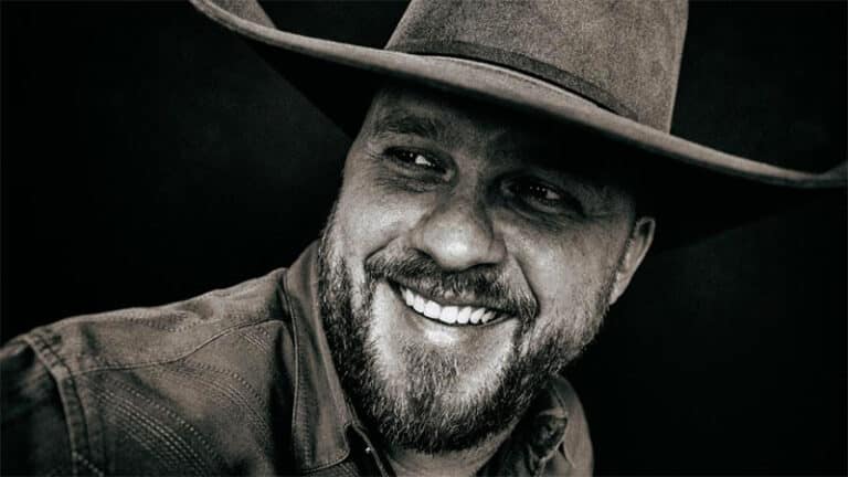 Cody Johnson announces ‘Leather’