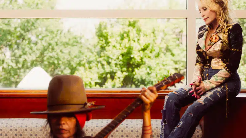 Dolly Parton releases ‘What’s Up?’ featuring Linda Perry