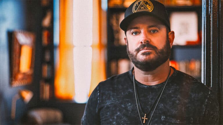 Wade Bowen releases ‘Lovin’ Not Leavin’