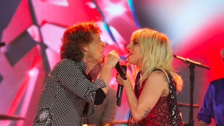 The Rolling Stones & Lady Gaga - Sweet Sounds of Heaven Live