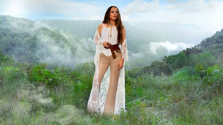 Gabby Barrett announces sophomore album