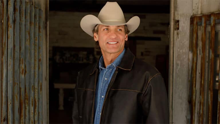 Wade Hayes announces ‘Old Country Still Rocks’