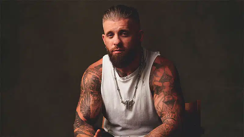 Brantley Gilbert announces 2024 Off the Rails Tour