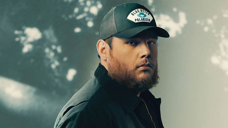 Luke Combs breaks stadium attendance records with Growin Up and Gettin’ Old trek