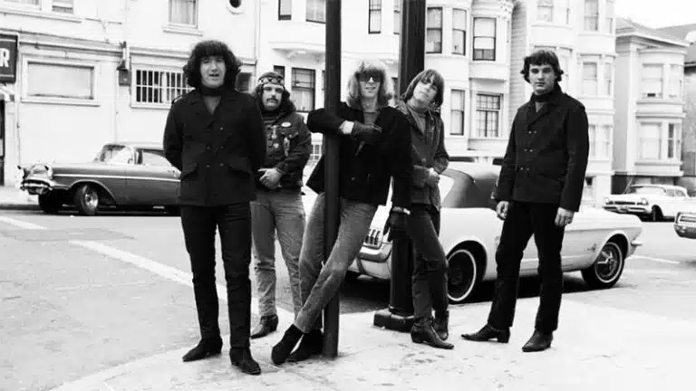 The Grateful Dead breaks Billboard 200 chart record