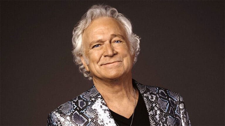 T Graham Brown invited to join the Grand Ole Opry