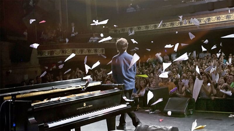 Ben Folds announces 2024 Paper Airplane Request Tour
