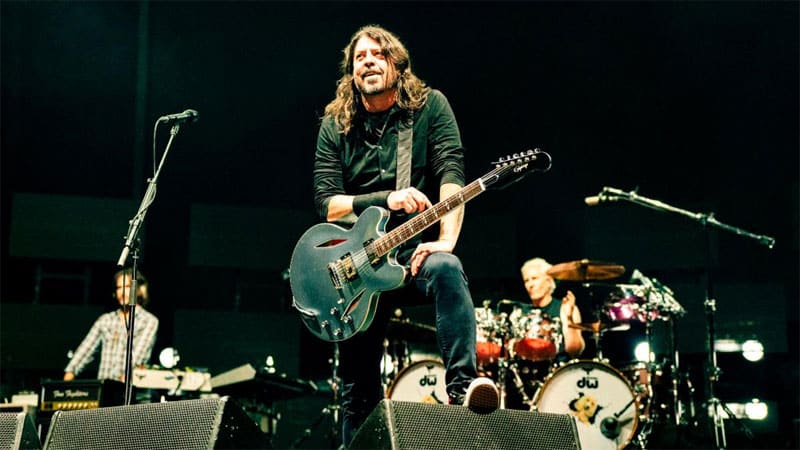 Epiphone partners with Dave Grohl for signature guitar