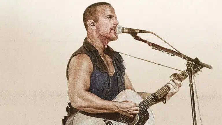 Kip Moore leaves MCA Nashville, announces 2024 Australian tour