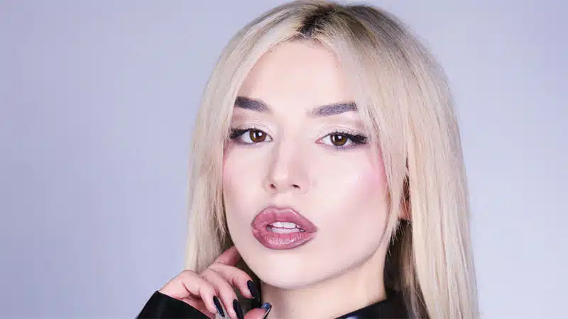 Ava Max kicks off new era with ‘My Oh My’