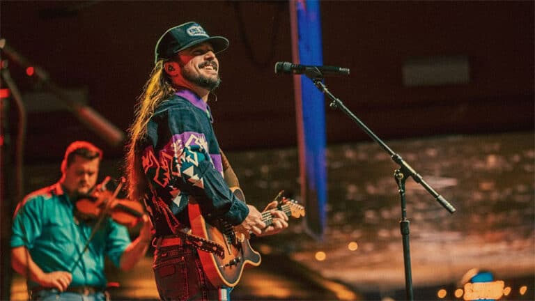 Ian Munsick announces 2024 fall Country & Western Tour