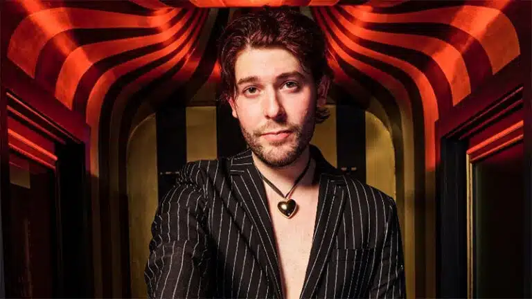 Sam Williams shares ‘Carnival Heart’