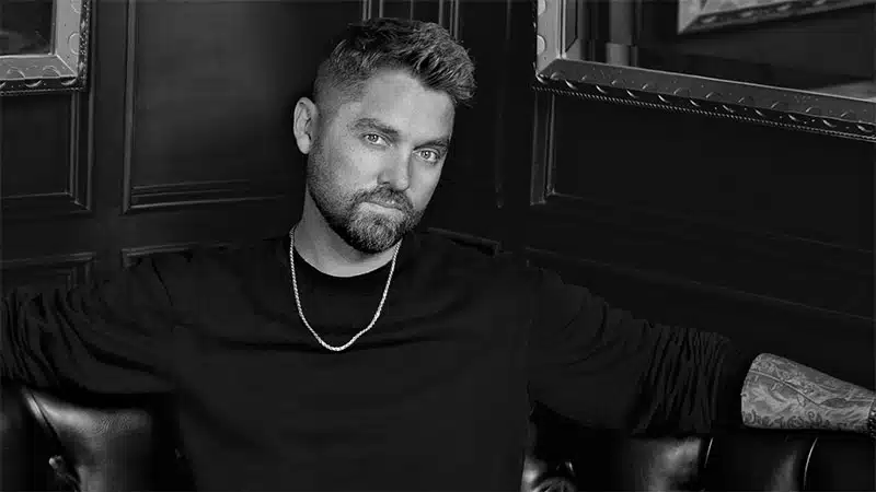 Brett Young releases ‘Across the Sheets’ acoustic album