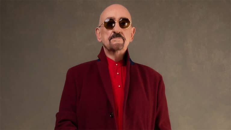 Dave Mason announces retirement from touring