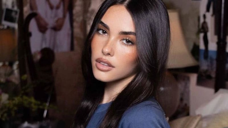 Madison Beer tops charts with 'Make You Mine' - The Music Universe